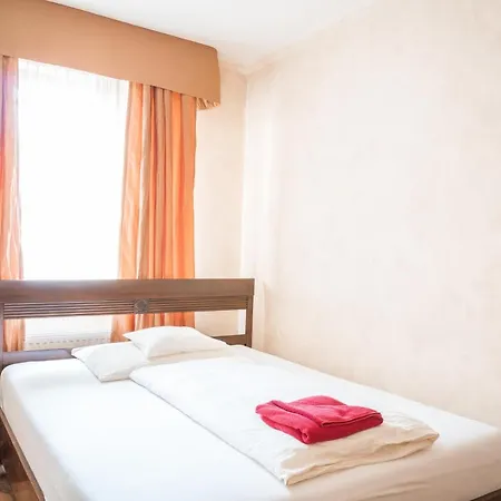 Bed & Breakfast Kaiser Panzio