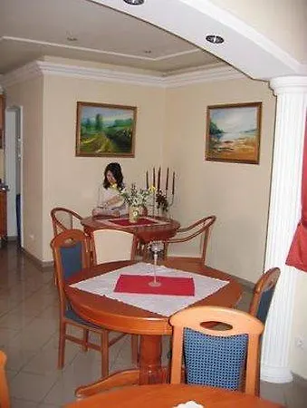 Kaiser Panzio バヤ